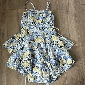 Selfie Leslie ALEXANDRIA SQUARE NECKLINE TIE BACK ROMPER.